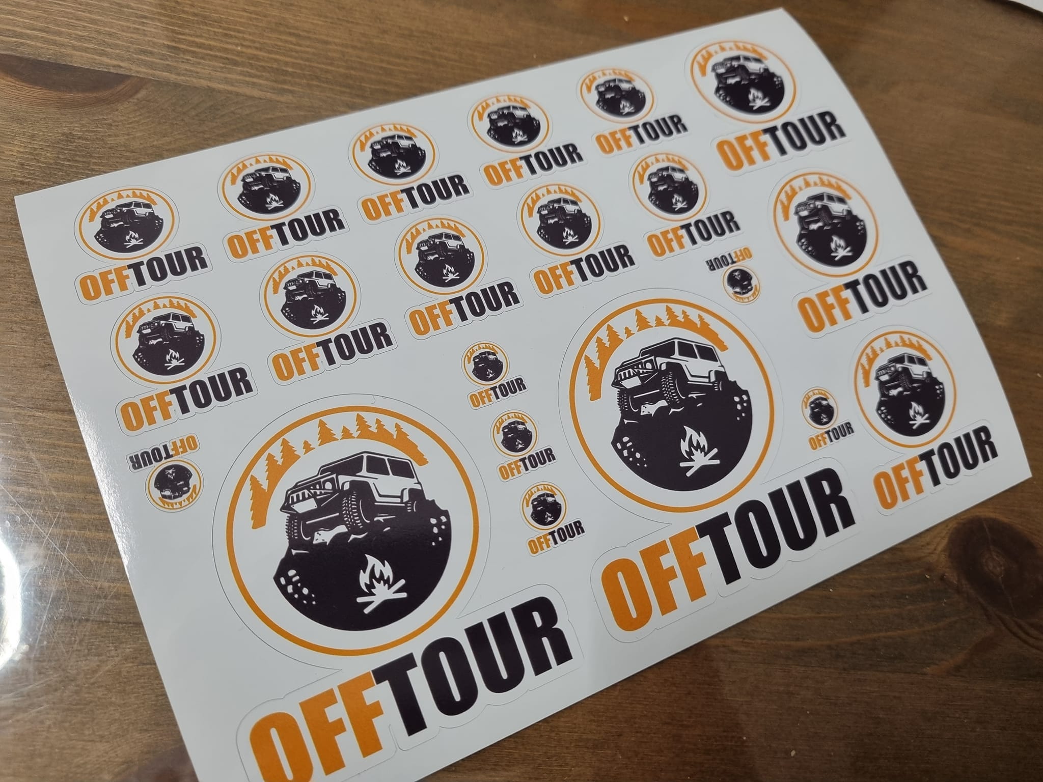 Arch 21 ks samolepek